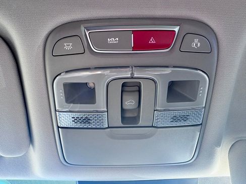 New 2025 Kia Telluride EX w/ EX Captain's Chair Package image 22