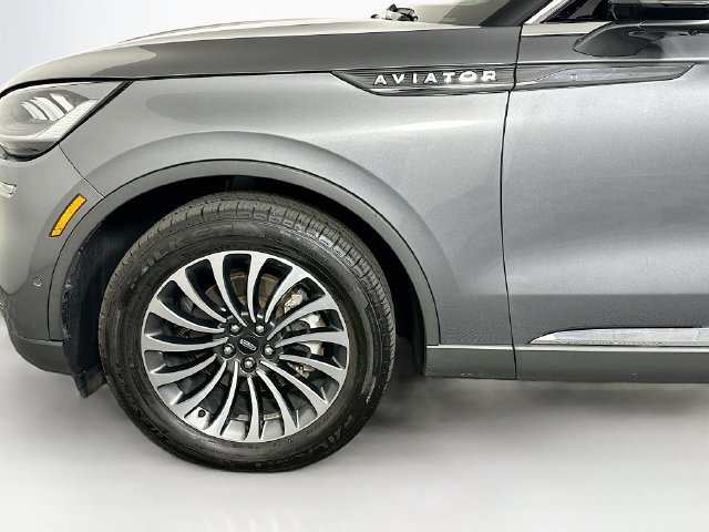 Certified 2022 Lincoln Aviator Reserve w/ Elements Package Plus AWD/4WD image 36