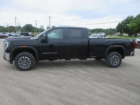 New 2026 GMC Sierra 3500 Pro AWD/4WD image 10