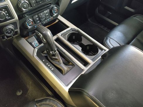 Used 2018 Ford F150 Lariat AWD/4WD image 26
