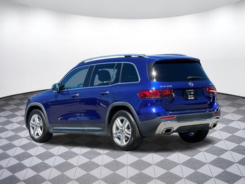 Used 2021 Mercedes-Benz GLB 250 4MATIC image 3