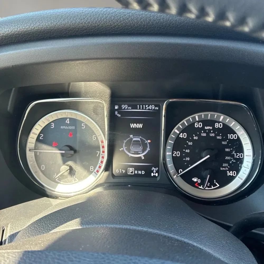 Used 2018 Nissan Titan SL w/ Texas Titan Edition AWD/4WD image 28