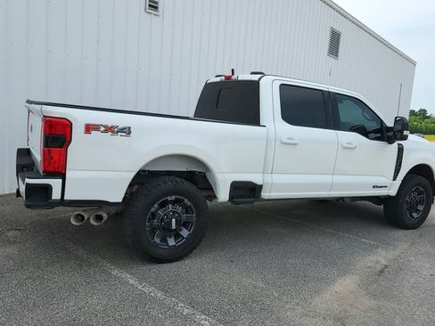 Used 2024 Ford F250 Lariat w/ Lariat Ultimate Package AWD/4WD image 7