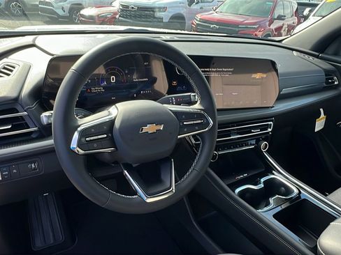 New 2026 Chevrolet Traverse LT image 19