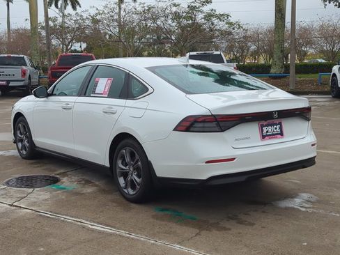 Used 2024 Honda Accord EX image 8