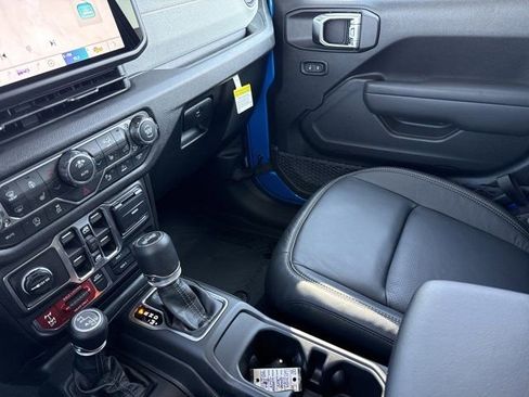 New 2026 Jeep Wrangler Unlimited Sport AWD/4WD image 19