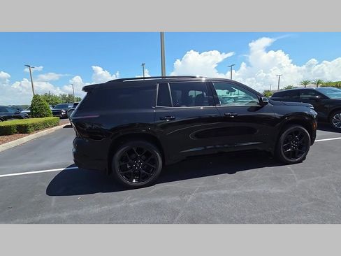 New 2026 Chevrolet Traverse RS w/ LPO, Floor Liner Package AWD/4WD image 20