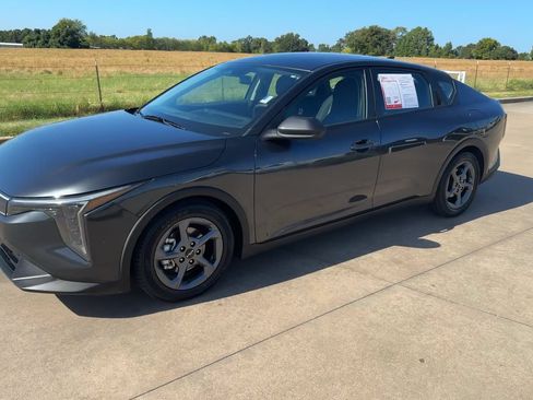 Used 2025 Kia K4 FWD image 5