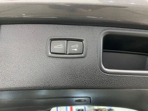 Used 2016 Porsche Macan S image 14