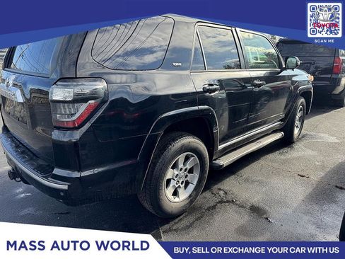 Used 2013 Toyota 4Runner SR5 image 3