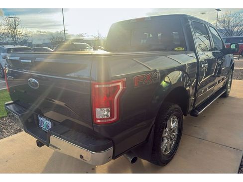 Used 2017 Ford F150 XLT w/ Equipment Group 302A Luxury image 5