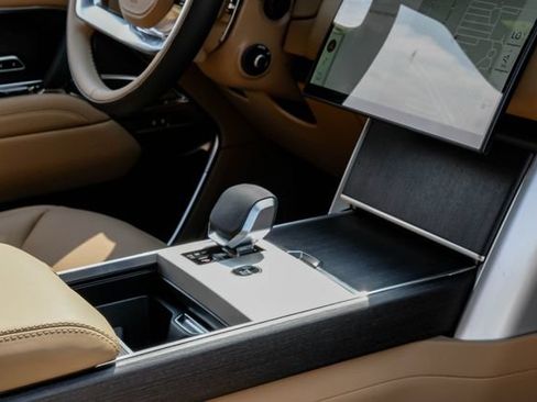 New 2026 Land Rover Range Rover SE AWD/4WD image 29