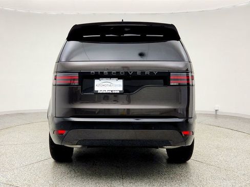 Used 2024 Land Rover Discovery Dynamic SE AWD/4WD image 6