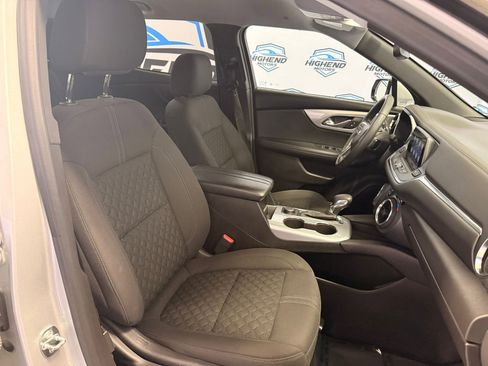 Used 2022 Chevrolet Blazer LT image 25