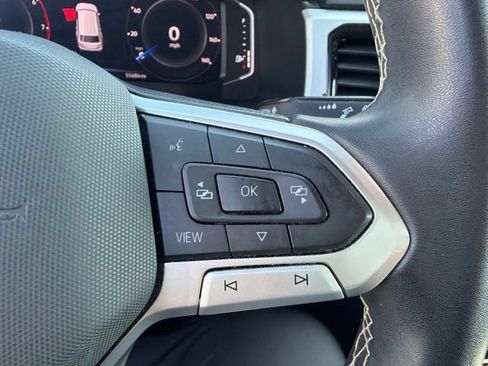 Used 2023 Volkswagen Atlas SE w/ Black Wheel Package AWD/4WD image 9