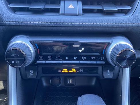 Used 2023 Toyota RAV4 XLE w/ Convenience Package AWD/4WD image 19