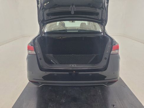 Used 2025 Nissan Versa S w/ Trunk Package FWD image 29