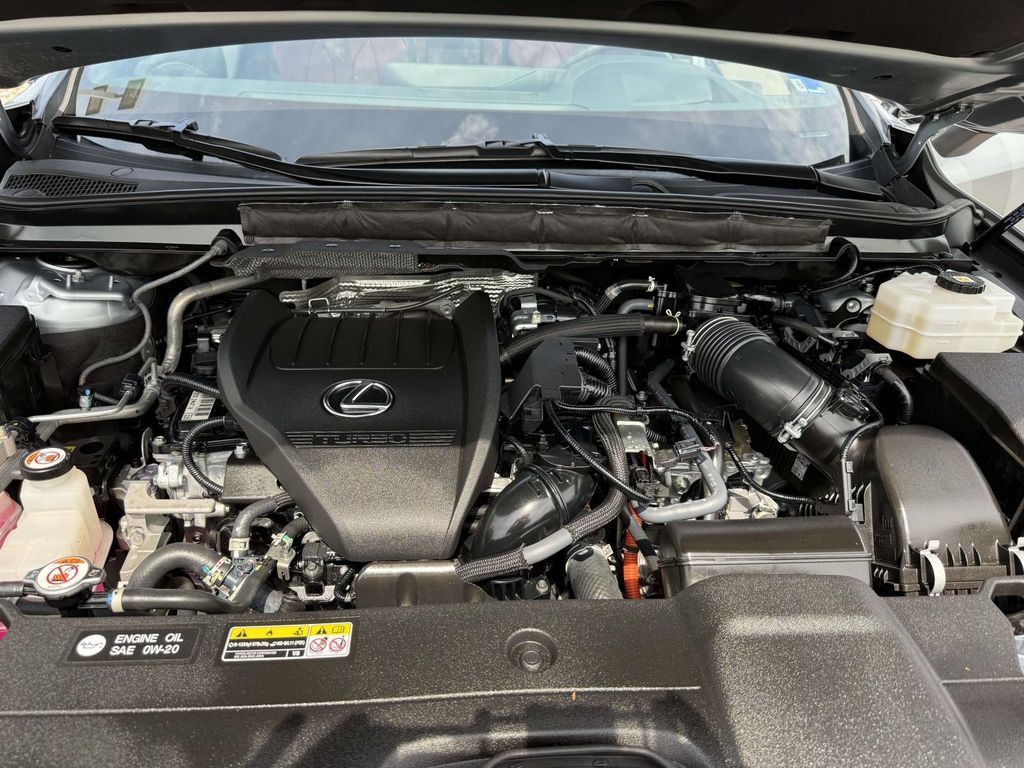 Used 2023 Lexus RX 500h F Sport AWD/4WD image 27