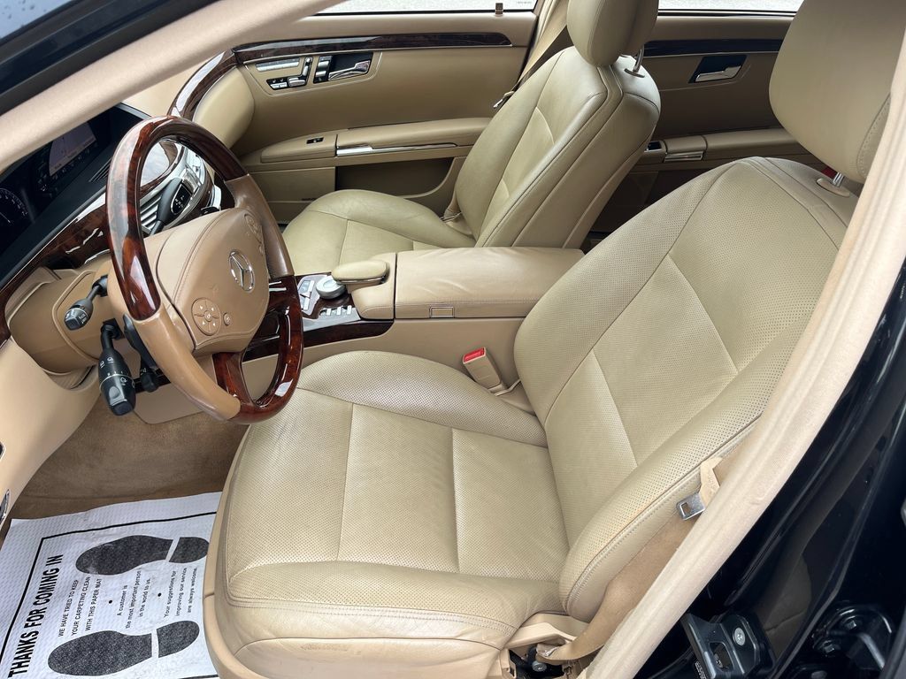 Used 2013 Mercedes-Benz S 550 image 18