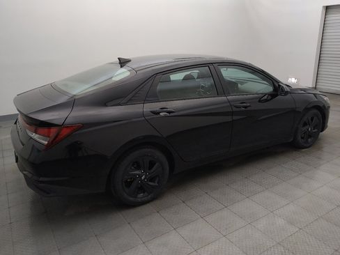 Used 2023 Hyundai Elantra SEL FWD image 10
