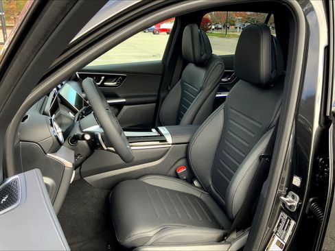 Certified 2026 Mercedes-Benz GLC 300 4MATIC image 12