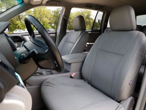 Used 2008 Toyota Highlander 2WD image 6