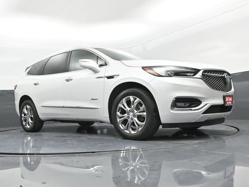 Used 2020 Buick Enclave Avenir image 30