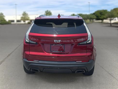Used 2020 Cadillac XT4 Sport w/ Driver Awareness Package FWD image 6