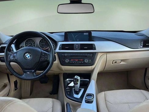 Used 2014 BMW 320i Sedan image 31