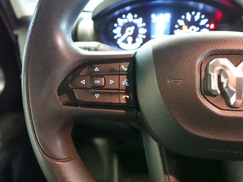 Used 2023 RAM ProMaster 2500 FWD image 9