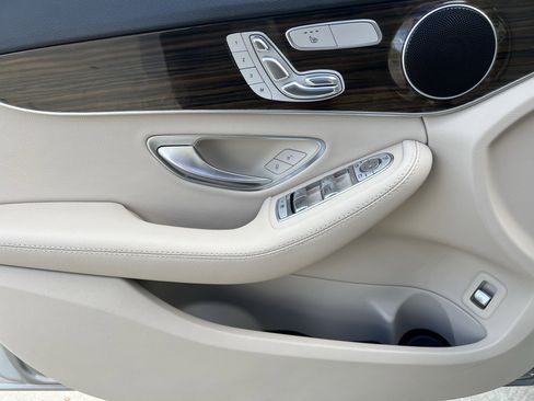 Certified 2019 Mercedes-Benz C 300 Sedan image 14