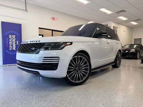 Used 2019 Land Rover Range Rover HSE AWD/4WD image 2