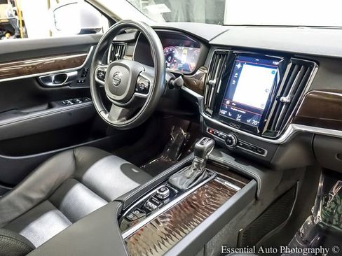 Used 2018 Volvo S90 T5 Momentum w/ Convenience Package AWD/4WD image 25