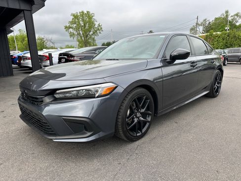 Used 2022 Honda Civic Sport image 1
