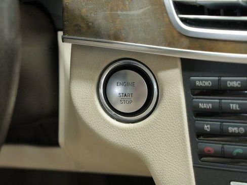Used 2015 Mercedes-Benz E 350 Sedan image 17