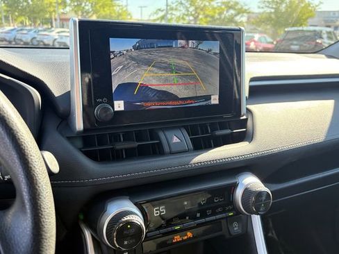 Certified 2024 Toyota RAV4 XLE FWD image 21