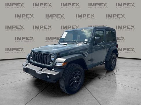 Used 2025 Jeep Wrangler Sport AWD/4WD image 1