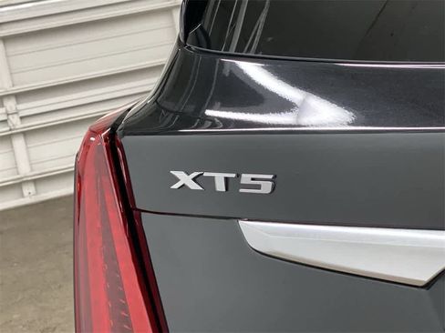 Used 2020 Cadillac XT5 Luxury image 10