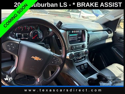 Used 2020 Chevrolet Suburban LS RWD image 7