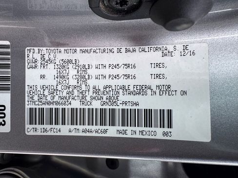 Used 2017 Toyota Tacoma SR5 w/ Tow Package image 62