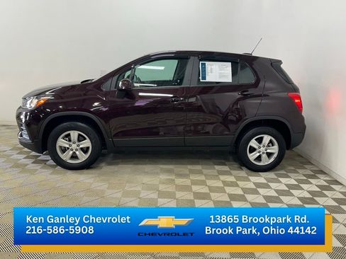 Used 2020 Chevrolet Trax LS AWD/4WD image 6
