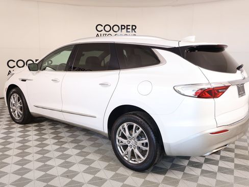 Used 2023 Buick Enclave Premium w/ Experience Buick Package FWD image 24