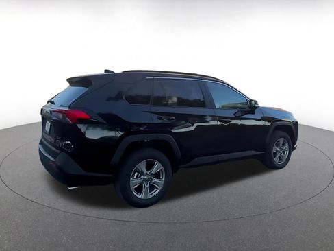 Used 2025 Toyota RAV4 XLE image 15