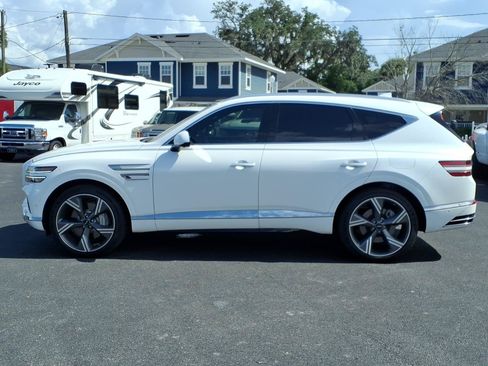 Used 2025 Genesis GV80 3.5T Prestige AWD/4WD image 2