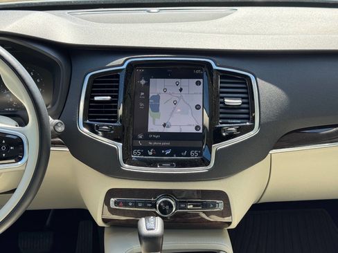 Used 2016 Volvo XC90 T6 Momentum w/ Protection Package Plus AWD/4WD image 28