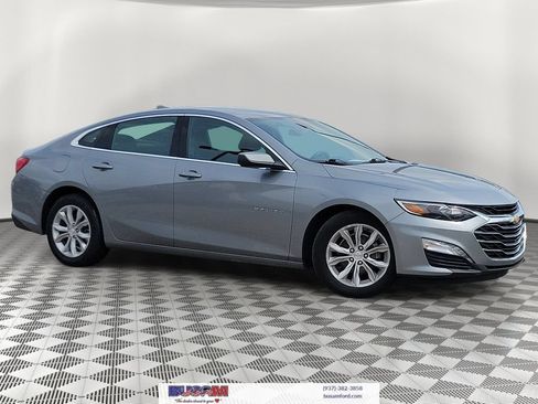 Used 2024 Chevrolet Malibu LT FWD image 1