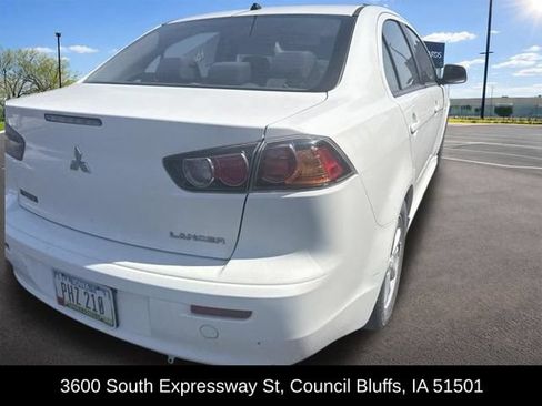 Used 2014 Mitsubishi Lancer ES FWD image 5