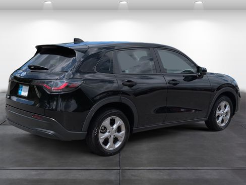 Certified 2024 Honda HR-V LX image 5