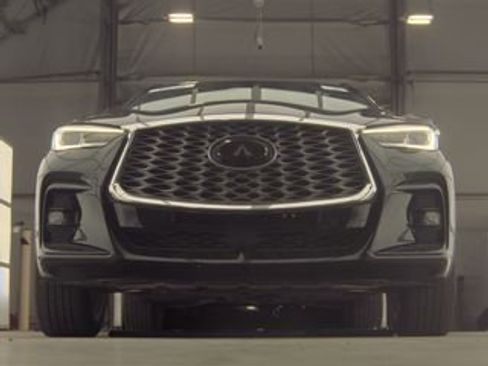 Used 2023 INFINITI QX55 Luxe w/ Cargo Package image 10