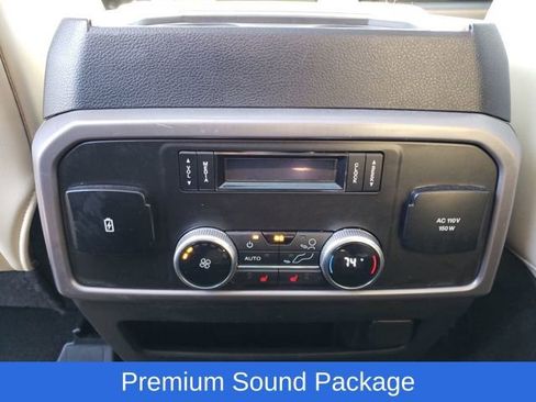 Used 2019 Ford Expedition Platinum image 12